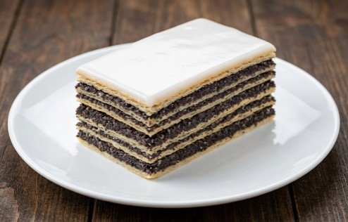 Tradicionalna Rozen Torta sa Makom: Detaljan Korak-po-Korak Recept
