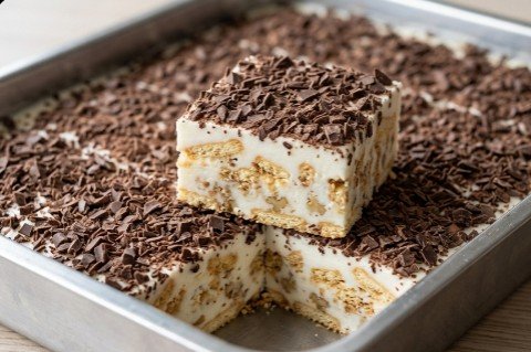Čuvena Grčka Torta Bez Pečenja: Raskošni kremasti klasici za 20 minuta