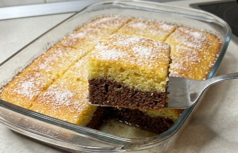 Starinski Dvobojni Kolač sa Kokosom: Detaljan Korak-po-Korak Recept