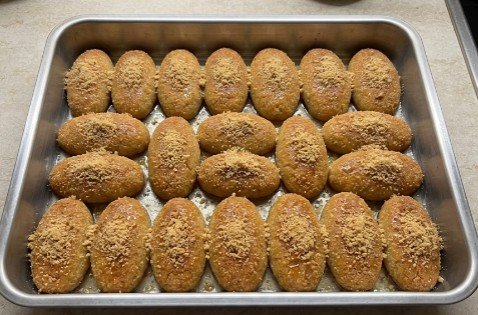 Domaće Sočne Urmašice sa Plazma Keksom: Detaljan Recept