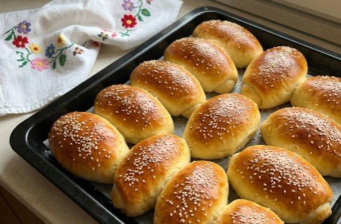 Domaće Tradicionalne Kiflice: Proveren Korak-po-Korak Recept