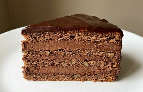 Tradicionalna Reform Torta sa Čokoladom i Orasima: Autentični Recept