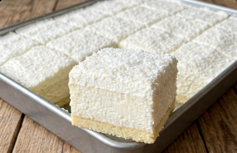 Nepečene Rafaelo Kocke: Raskošni kokos desert za 20 minuta
