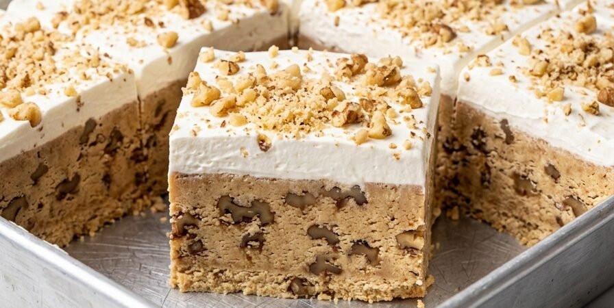 Brza torta sa orasima — Bogati i krckavi desert bez pečenja