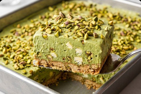 Brza Torta sa Pistaćima: Luksuzni nepečeni desert gotov za 15 minuta