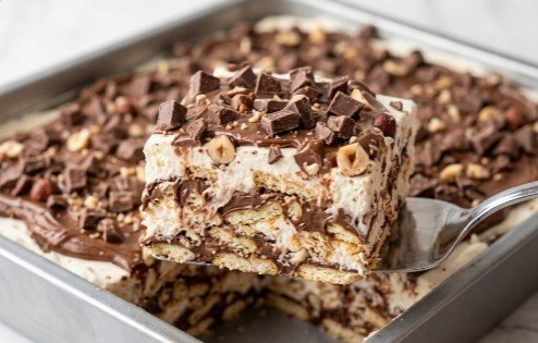 Nutela Plazma Torta: Raskošni nepečeni desert sa lešnicima
