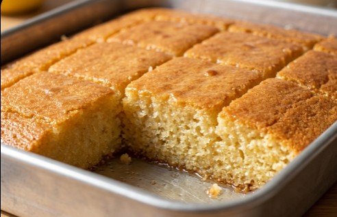 Sočni kolač sa grizom: Tradicionalni zaliveni desert na čaše