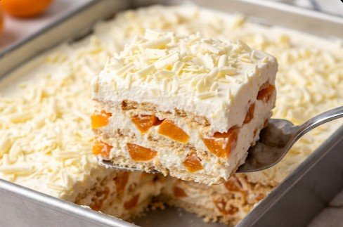 Brza torta sa kajsijama: Osvežavajući letnji desert sa mascarpone sirom