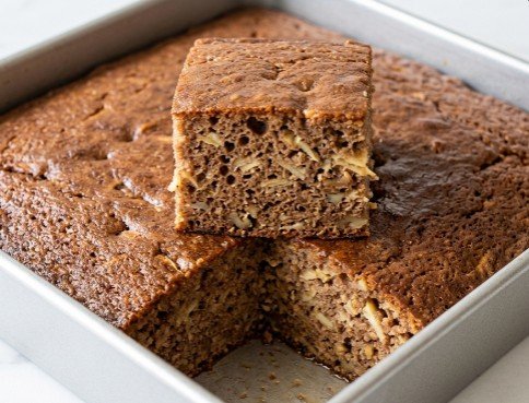 Najbolji Recept za Sočnu Jabukovaču