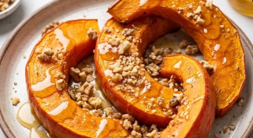 Najbolji Recept za Domaću Pečenu Bundevu sa Medom, Orasima i Cimetom