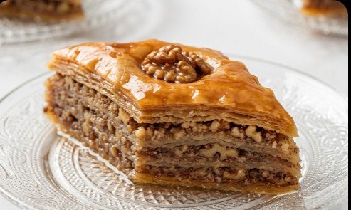 Najbolji Recept za Domaću Baklavu sa Orasima (Zaliveni Kolač)